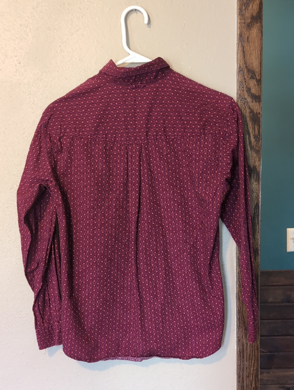 Roper Burgundy Printed Long-Sleeve Button-Down Western Dress Shirt - Picture 4 of 5